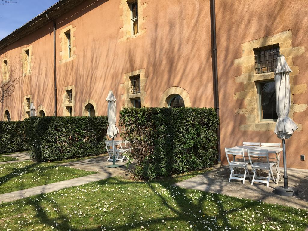 La Bastide Du Roy Rene Aparthotel Aix-en-Provence Exterior photo